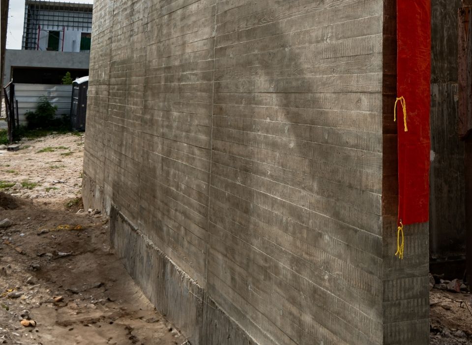 Space Speaker Studio